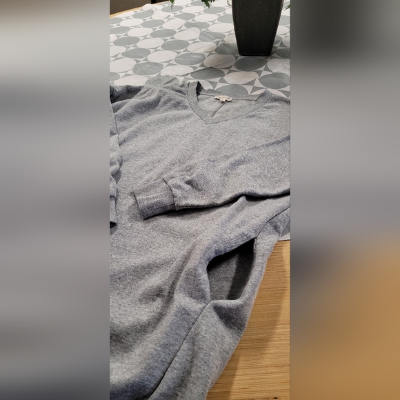 S/M  oversized sweater - Picture 5 of 6